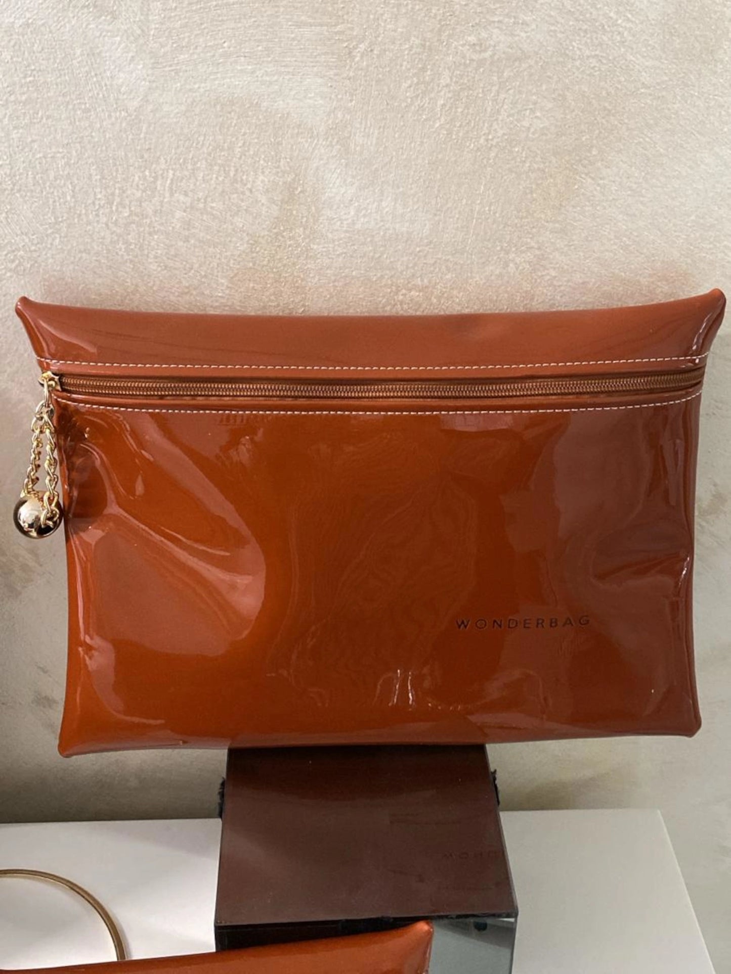 DGrace Pochette - Elly